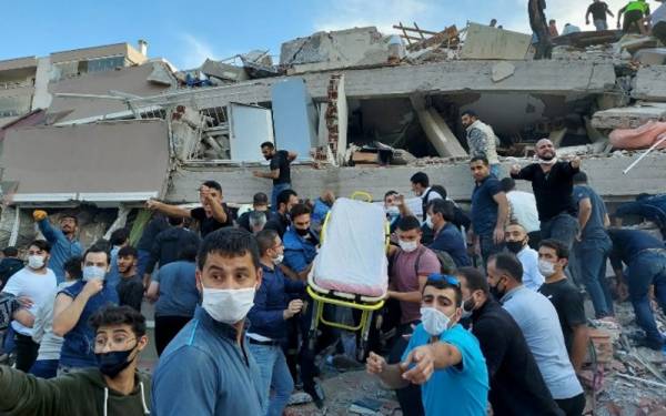 ترکی میں زلزلے کے بعد پاکستان بھی میدان میں آگیا ،ترک عوام اور حکومت کے نام پیغام جاری